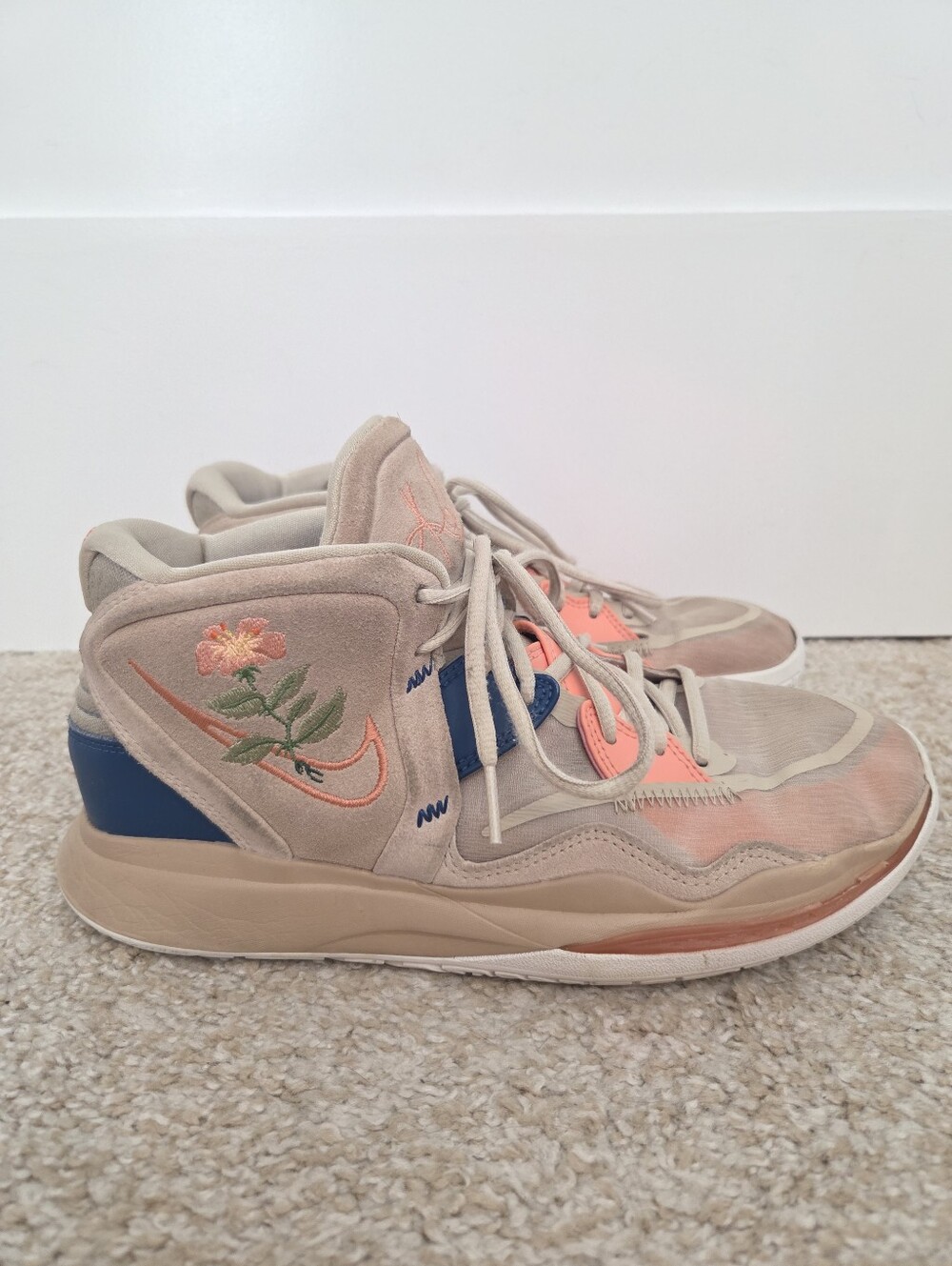 Nike Kyrie Infinity Floral Sneaker